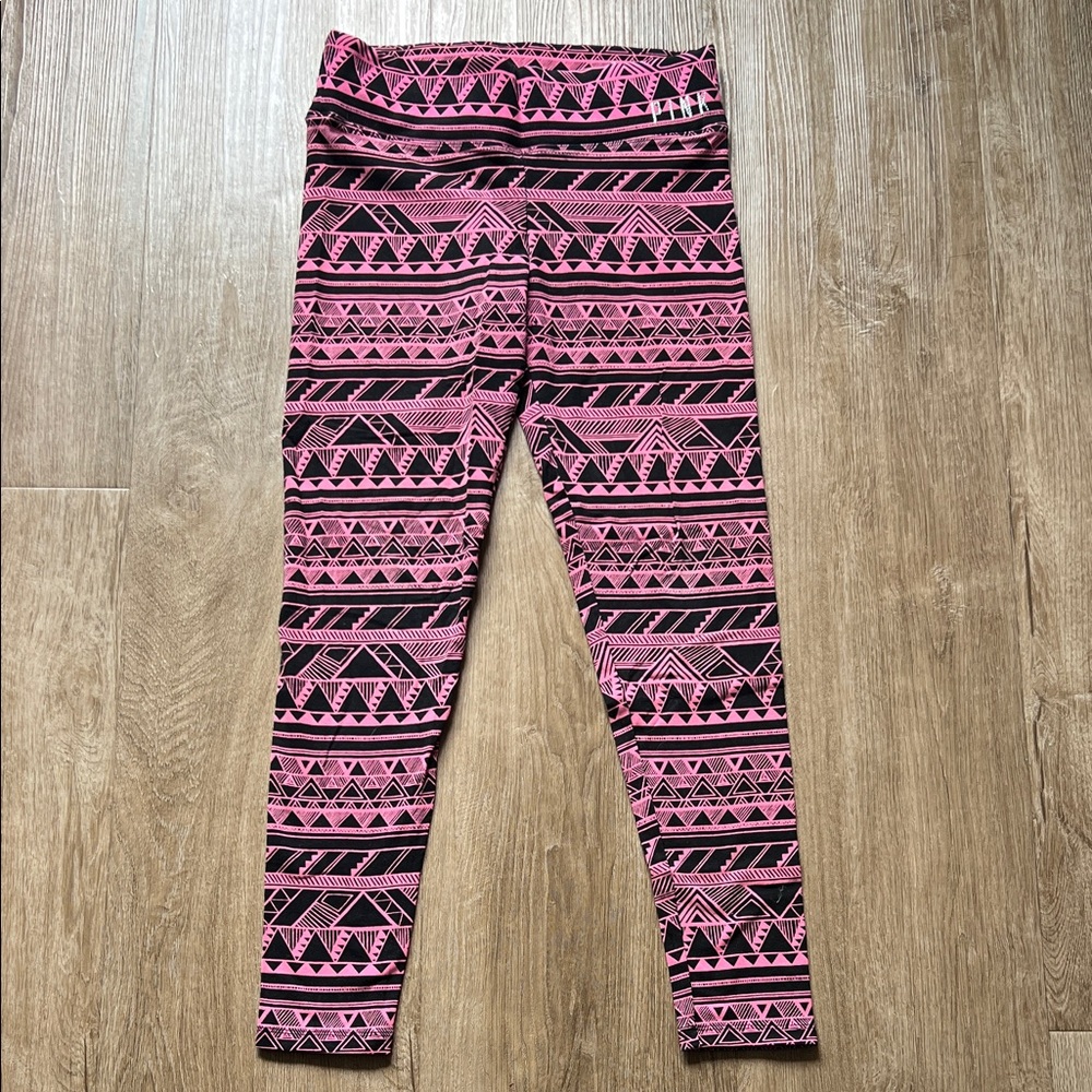 Victoria’s Secret Pink Women’s Pink & Black Geometric Pattern Leggings Sz Small